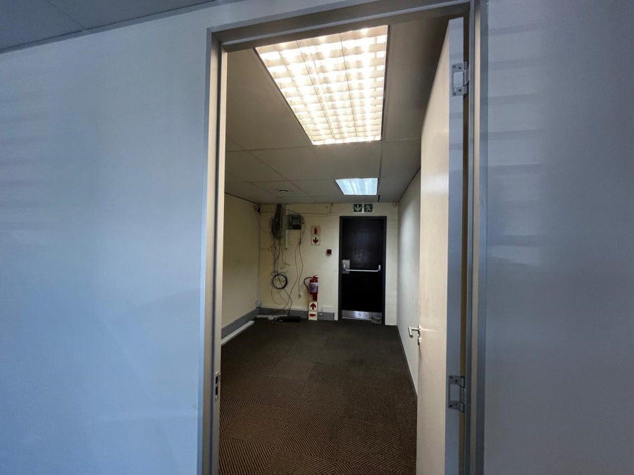 To Let commercial Property for Rent in Tyger Valley Western Cape